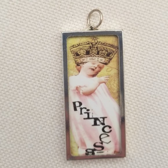 Princess Attitude 2-sided Charm / Pendant - Picture 8 of 8